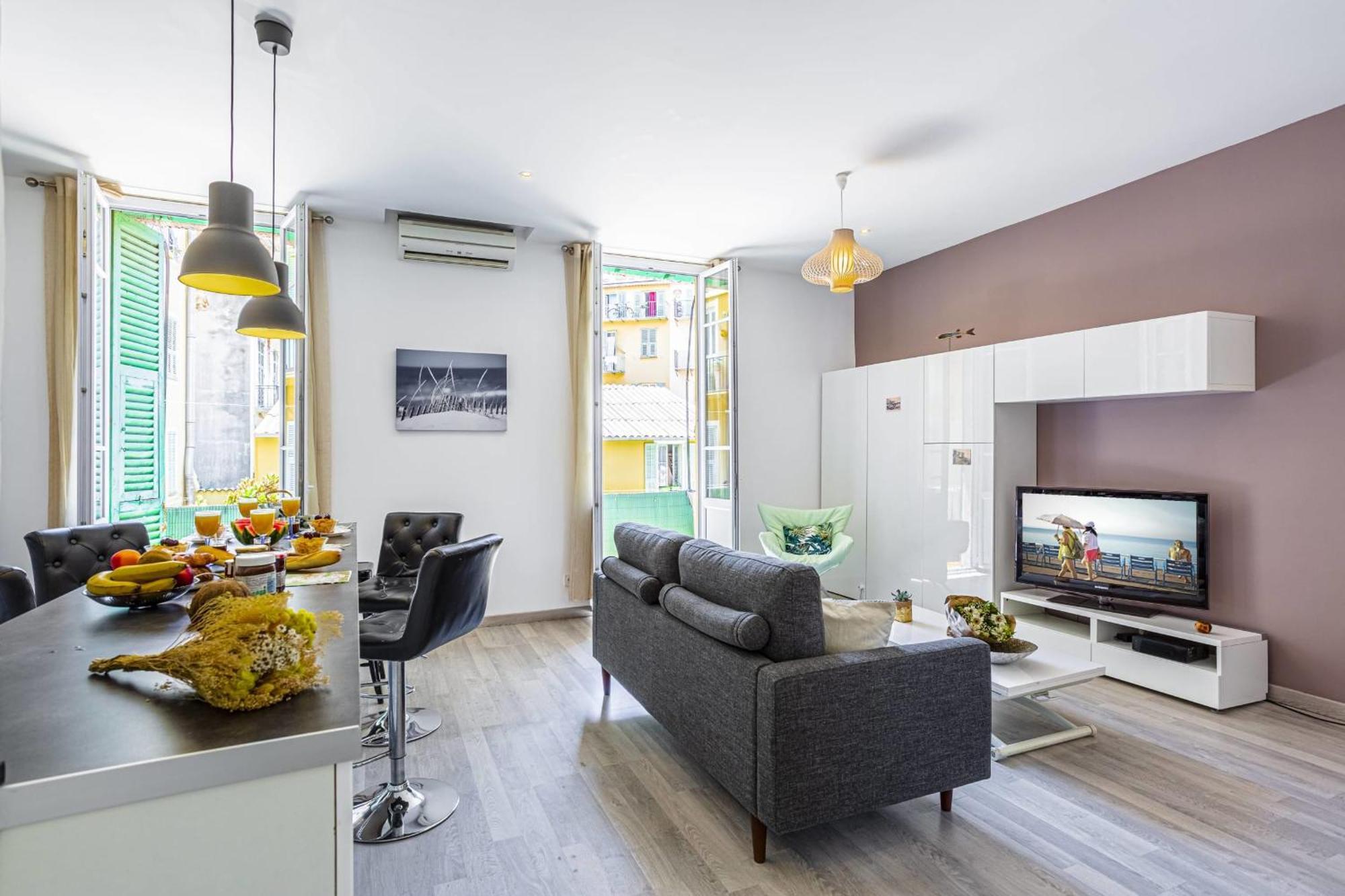 Guisol - Typical Nice 3 Bedroom Ac Near Port Buitenkant foto